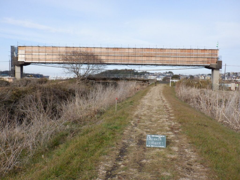 手繰川水管橋 塗装工事 写真9