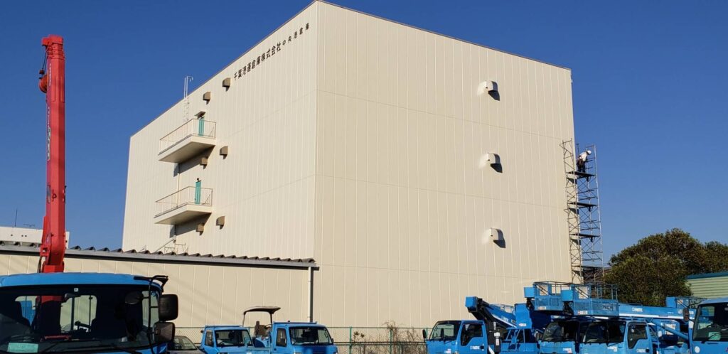 千葉港運倉庫 塗装工事 写真1