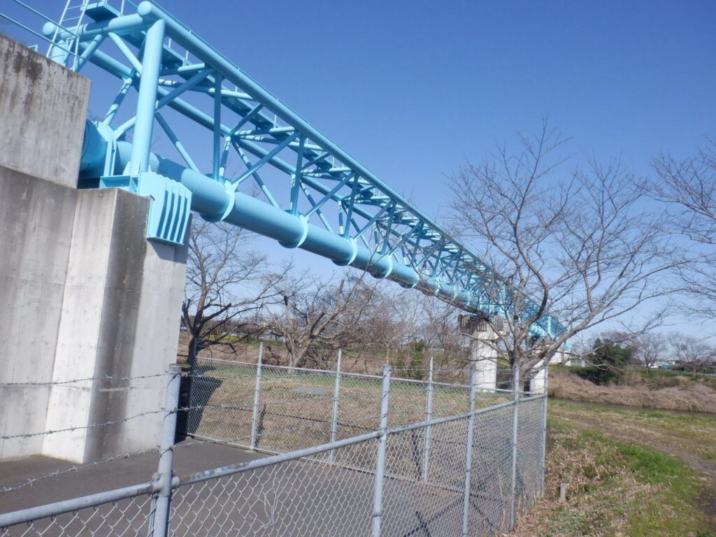 小櫃川水管橋 塗装工事 写真4