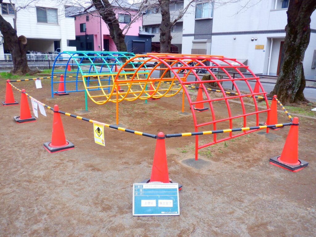 公園遊具 塗装工事 写真18