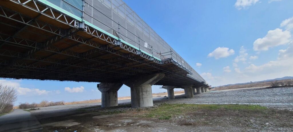 庄川橋 塗装工事 写真3